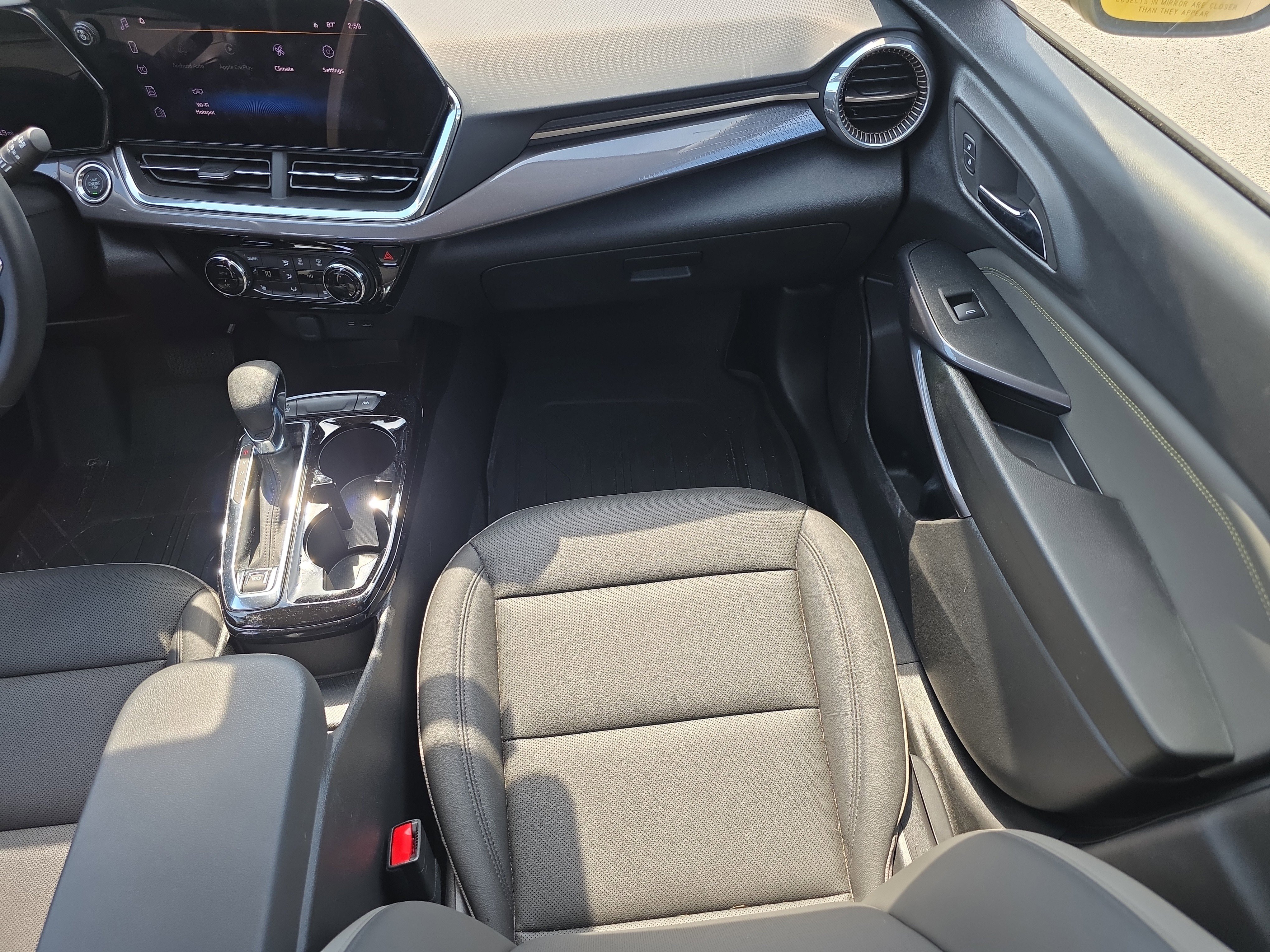 Used 2024 Chevrolet Trax ACTIV image 19