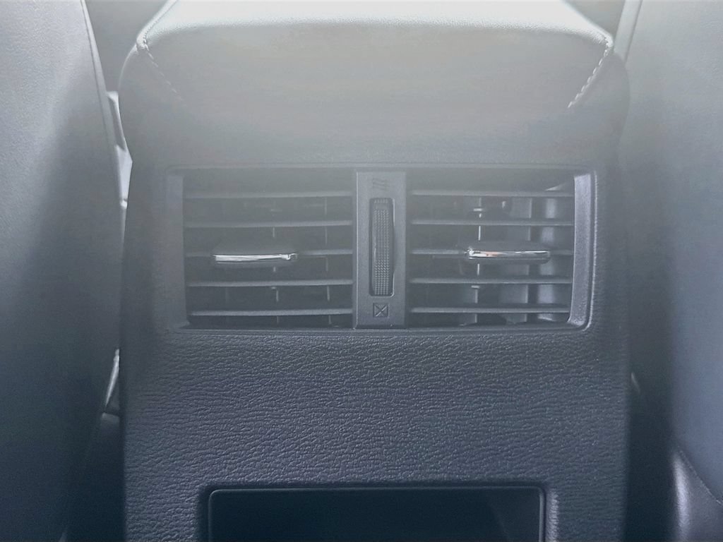 New 2026 Mitsubishi Outlander LE FWD image 27