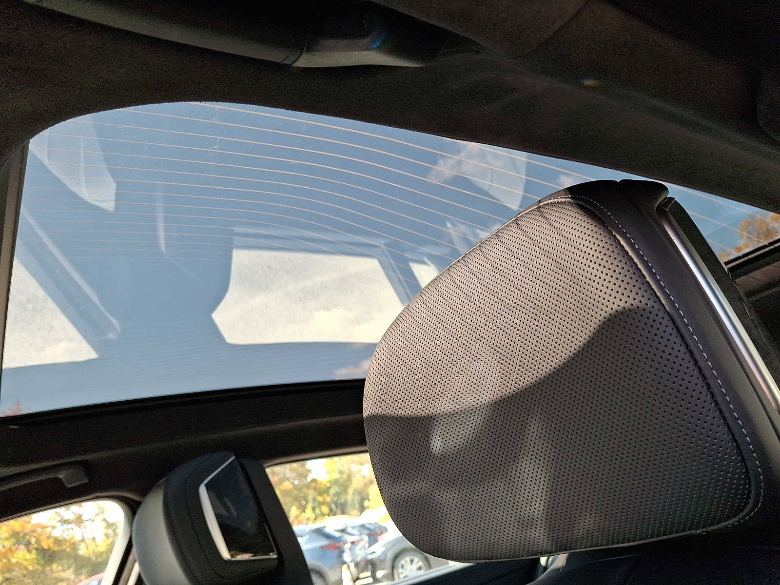 Used 2024 BMW i7 eDrive50 w/ M Sport Package image 14