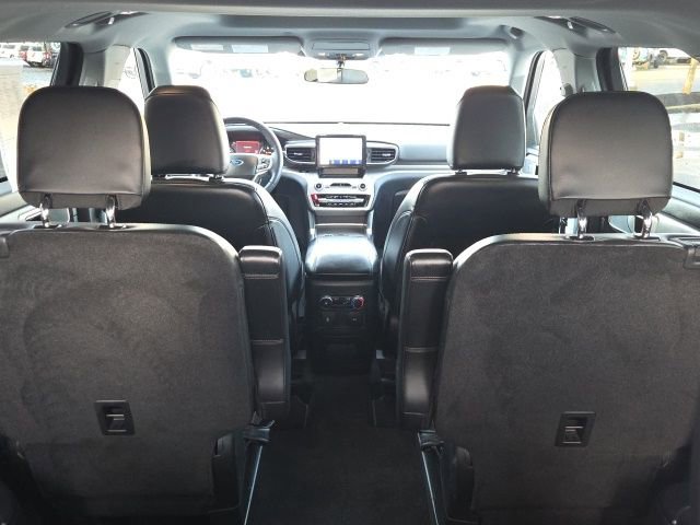Used 2023 Ford Explorer XLT w/ Equipment Group 202A image 12