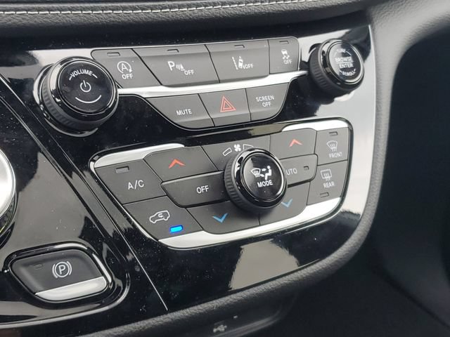 New 2026 Chrysler Pacifica Select w/ S Appearance Package FWD image 28