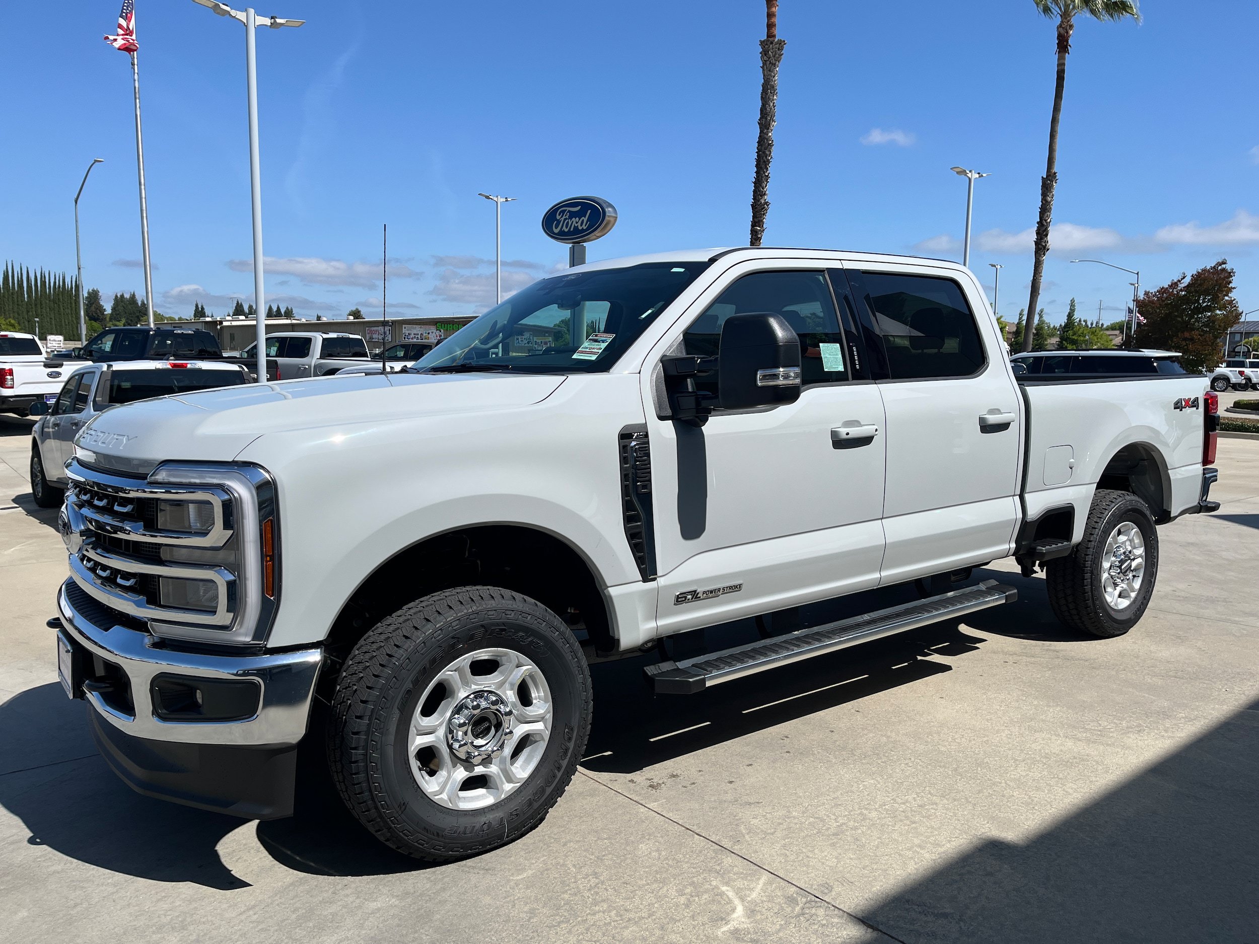 New 2026 Ford F250 XLT w/ XLT Premium Package AWD/4WD image 1