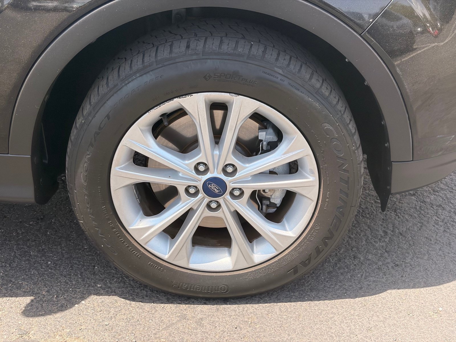 Used 2017 Ford Escape SE FWD image 9