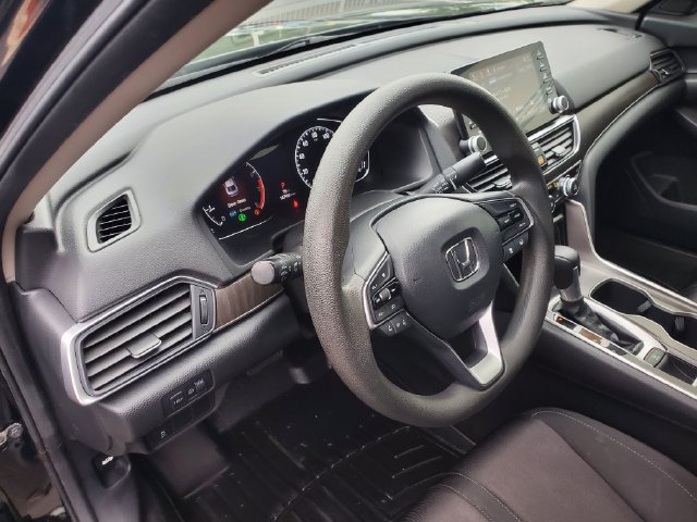 Used 2020 Honda Accord EX image 16