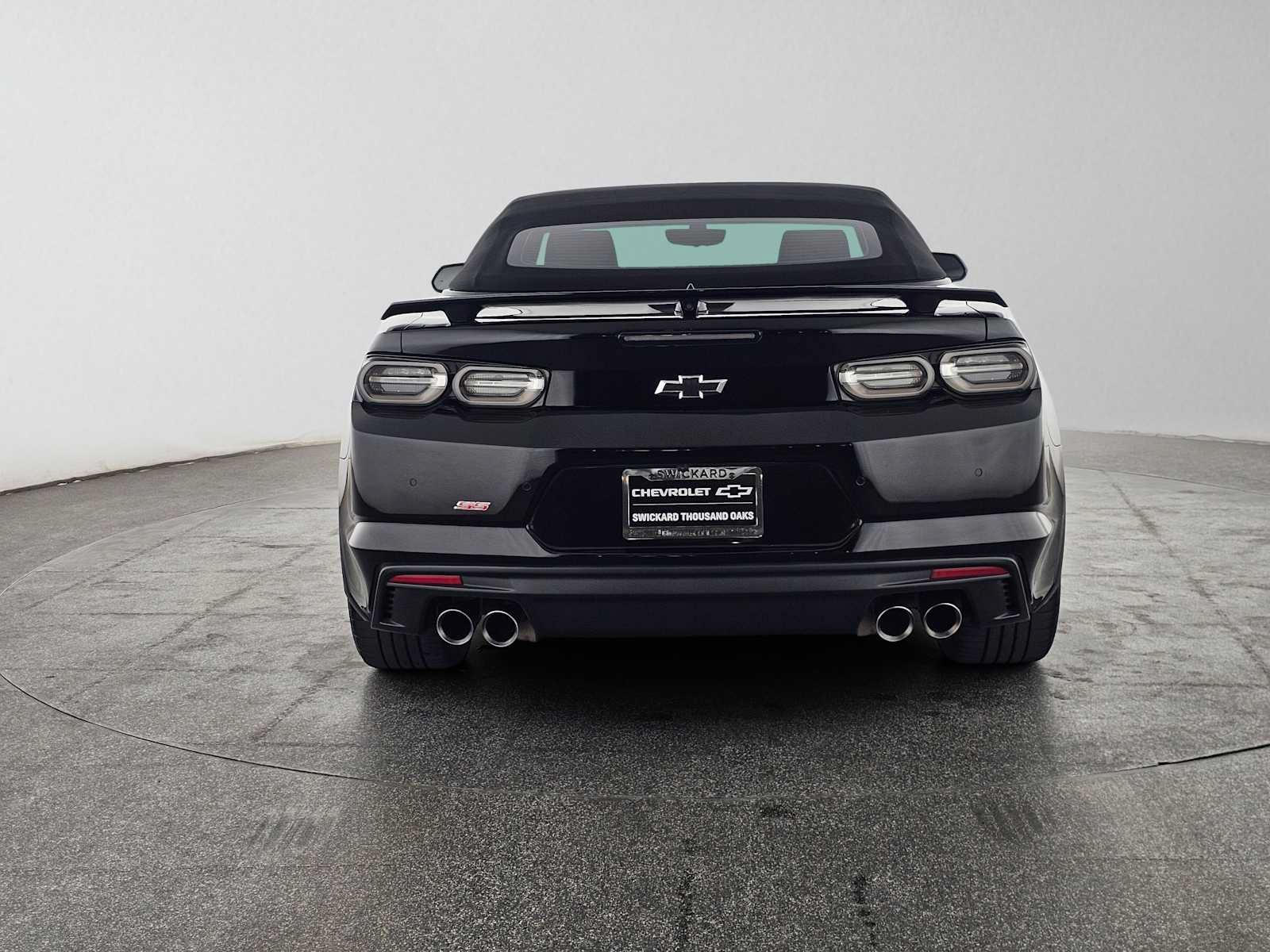 Used 2022 Chevrolet Camaro SS RWD image 4
