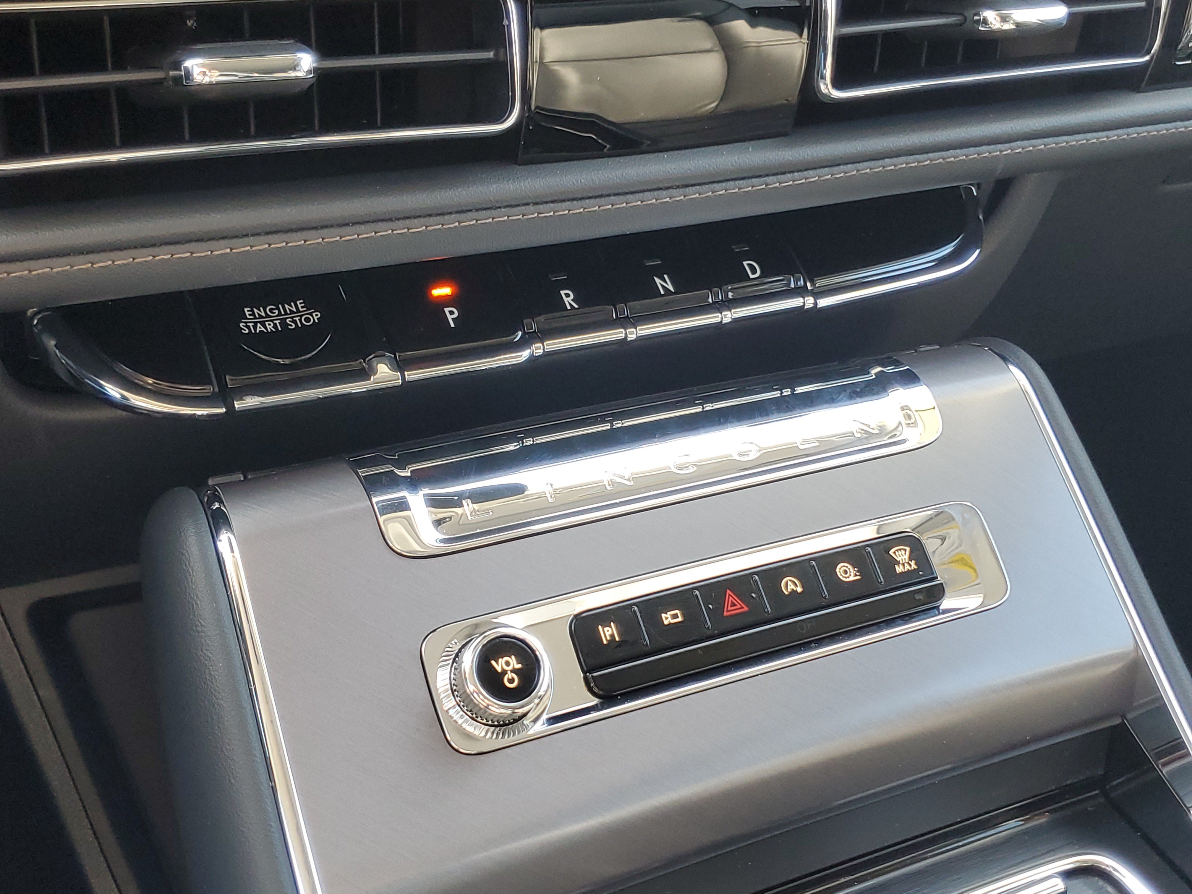 New 2026 Lincoln Aviator AWD image 21