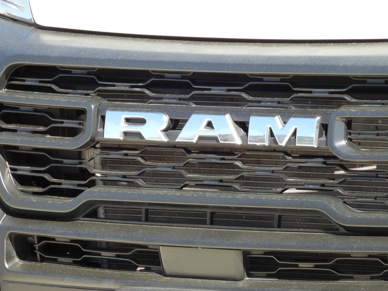 Used 2023 RAM ProMaster 2500 159 High Roof FWD image 18