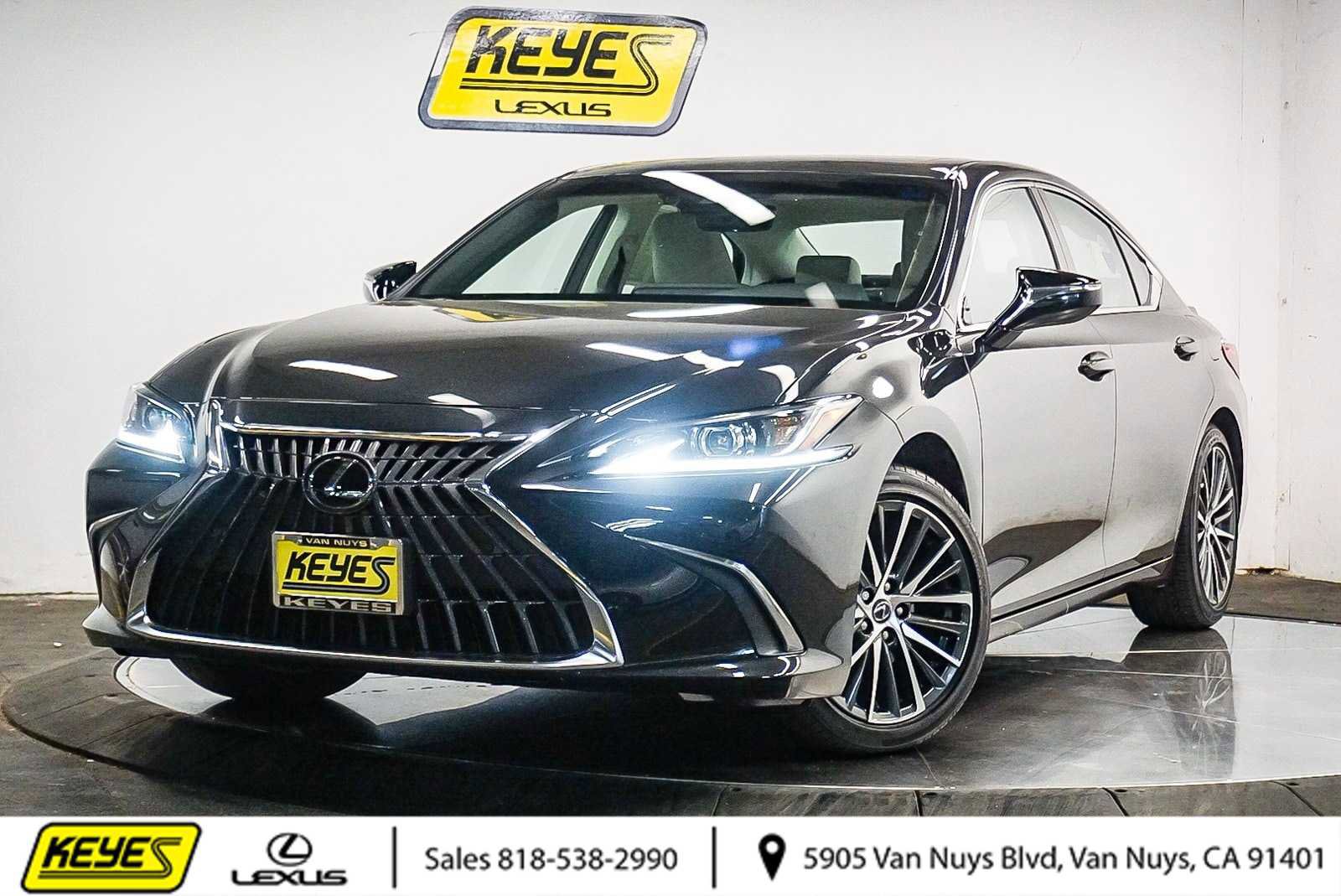 Used 2025 Lexus ES 300h w/ Premium Package