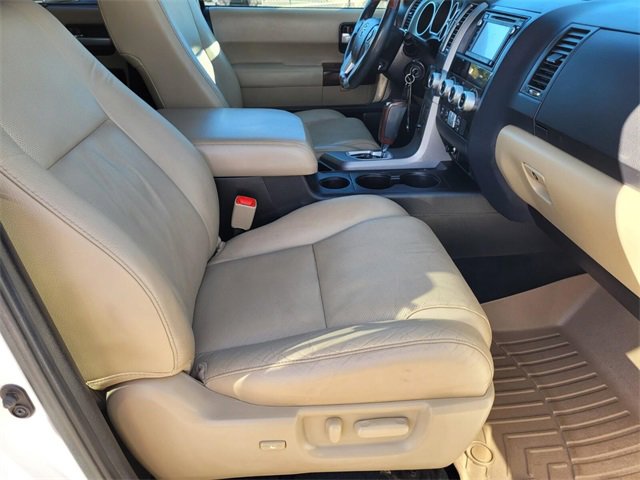 Used 2017 Toyota Sequoia Platinum image 10