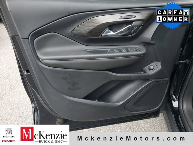 Used 2022 GMC Terrain SLT w/ Elevation Edition FWD image 8