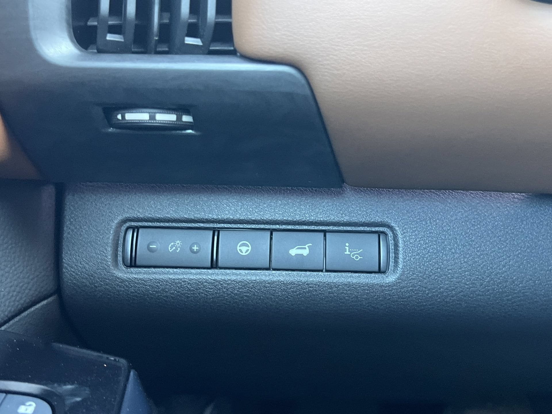 New 2026 Nissan Pathfinder Platinum AWD/4WD image 13