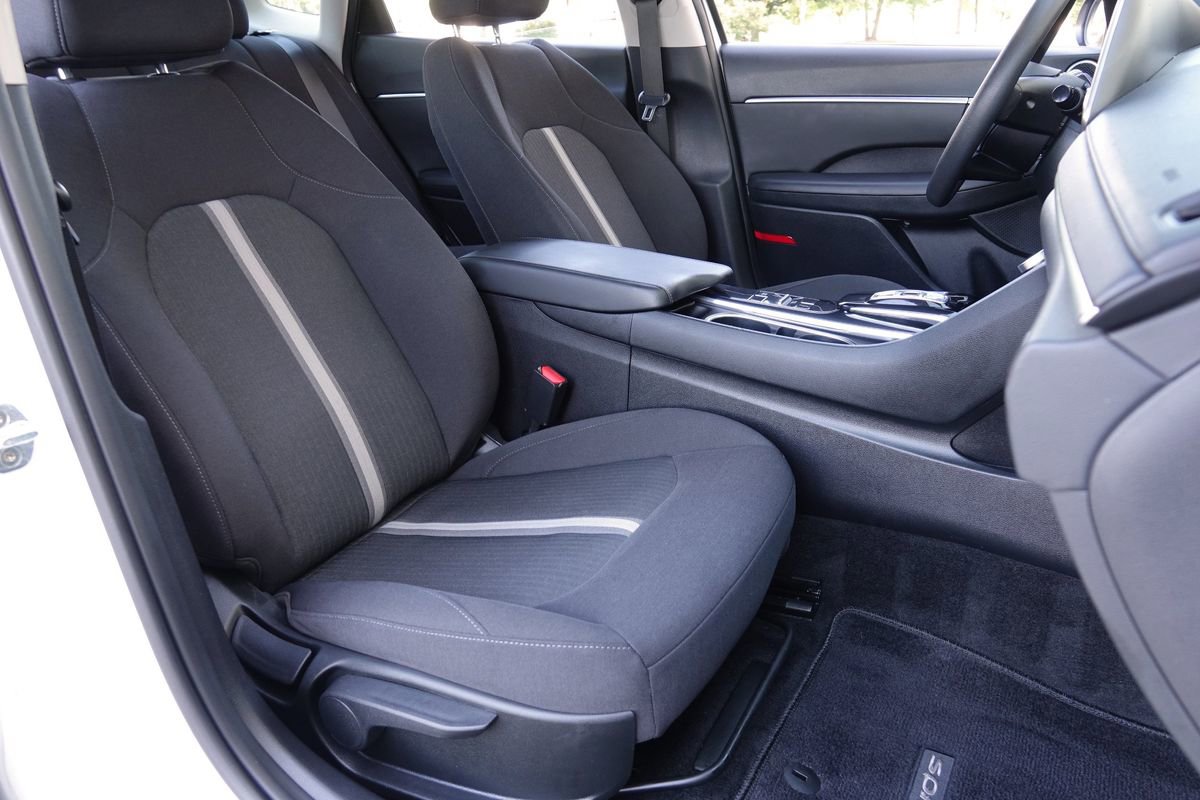 Used 2021 Hyundai Sonata SEL image 8