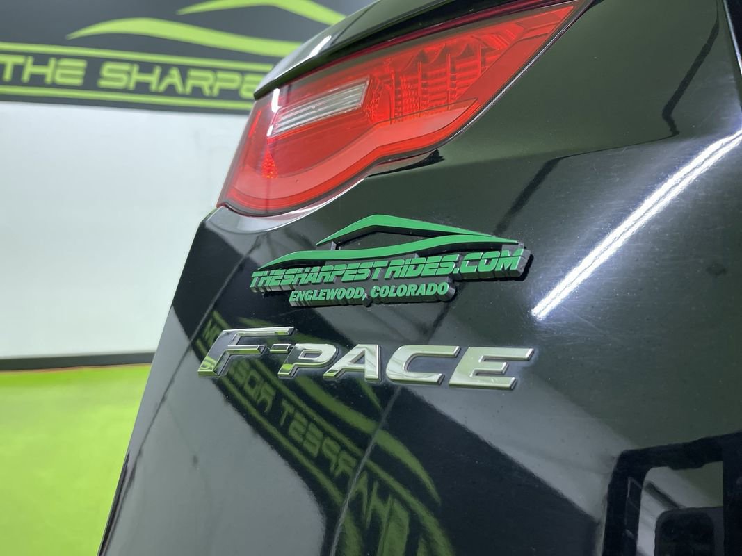 Used 2019 Jaguar F-PACE Prestige image 14