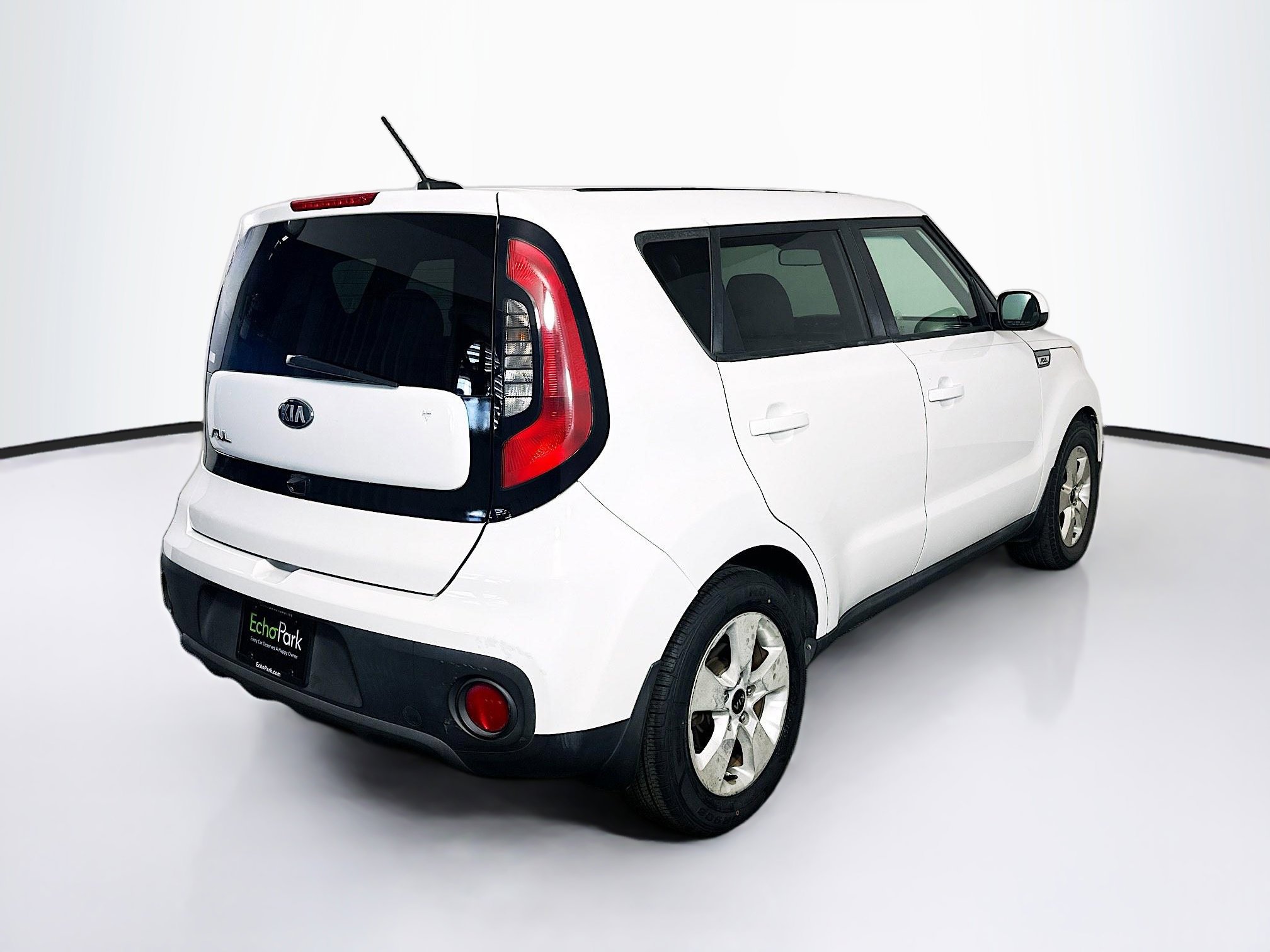 Used 2017 Kia Soul w/ Convenience Package FWD image 9
