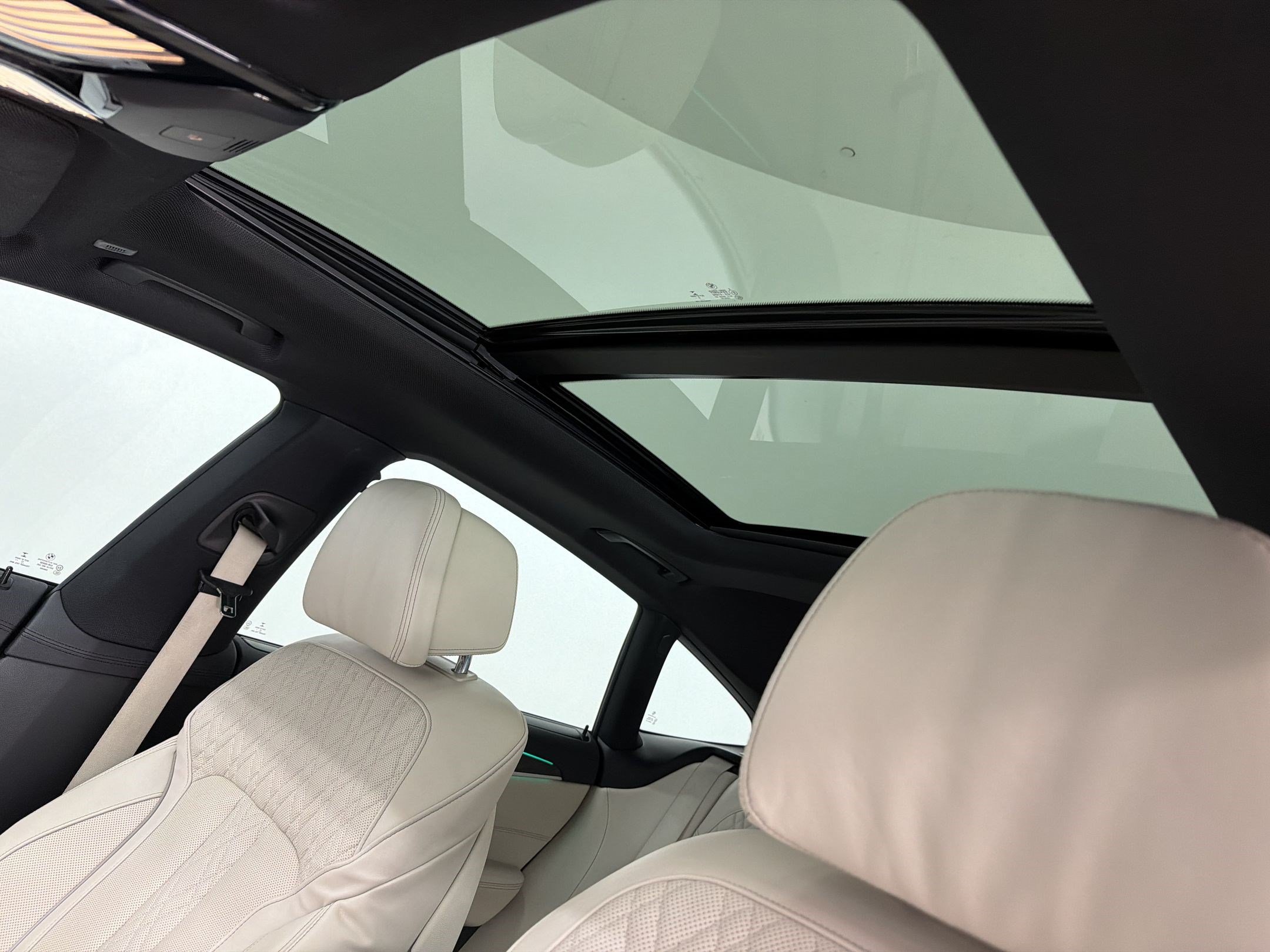 Used 2018 BMW 640i Gran Turismo xDrive AWD/4WD image 14