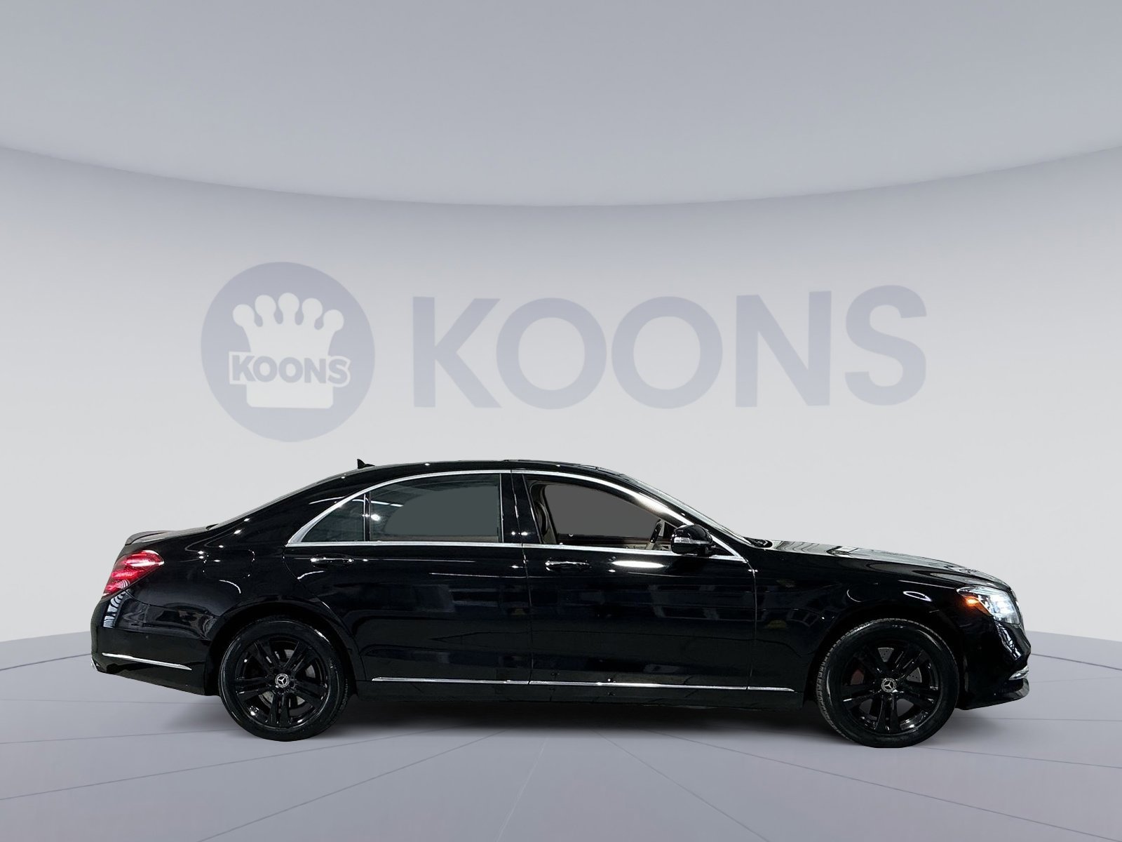 Used 2019 Mercedes-Benz S 560 4MATIC Sedan image 17