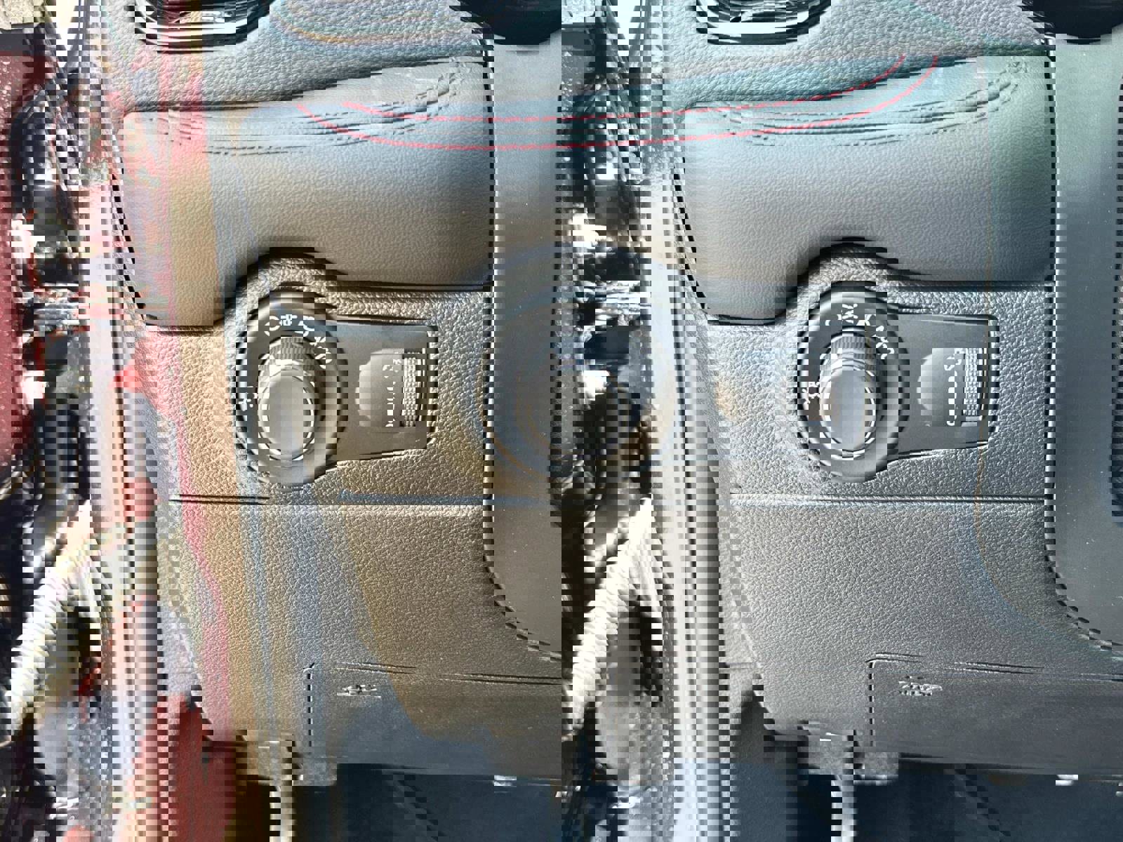 New 2025 Dodge Durango GT w/ Blacktop Package image 32