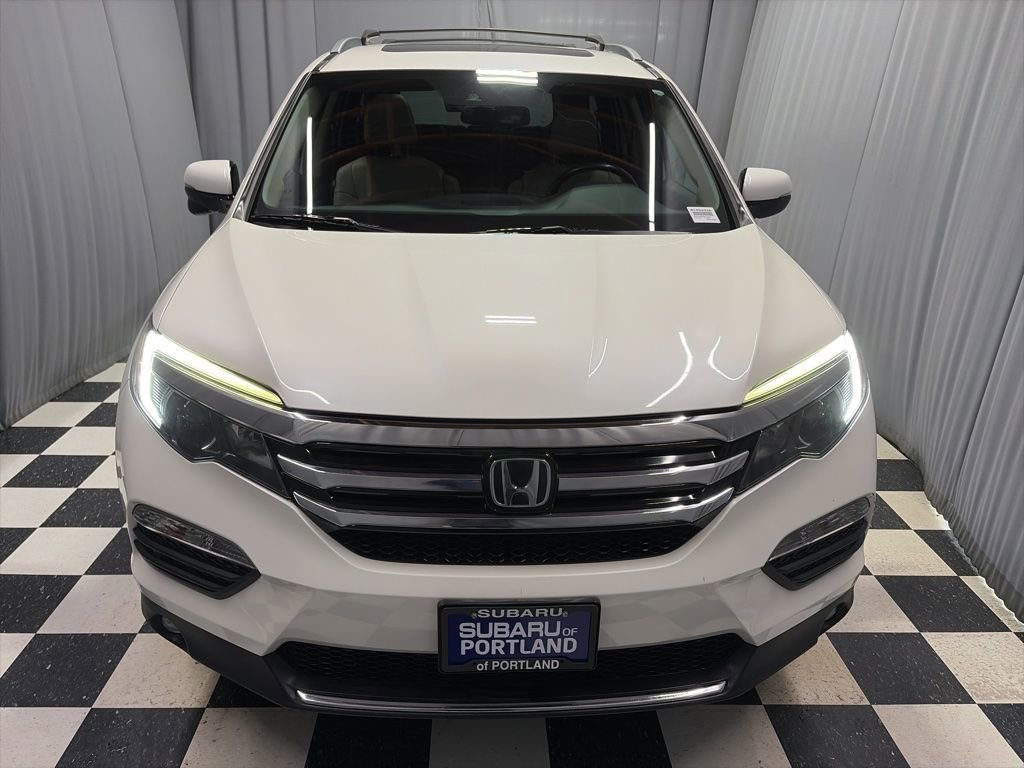 Used 2016 Honda Pilot Touring image 2