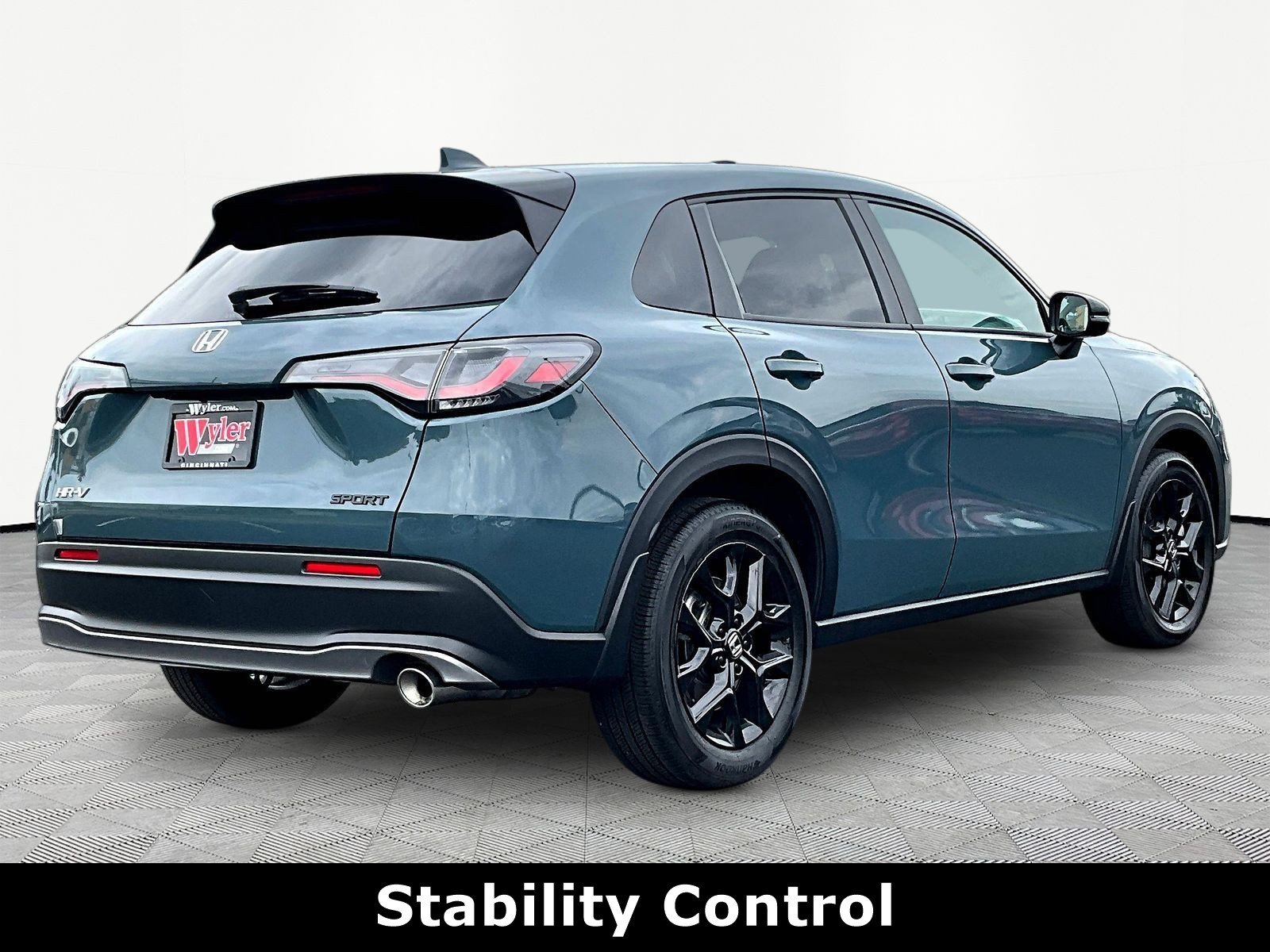 Used 2025 Honda HR-V Sport image 6