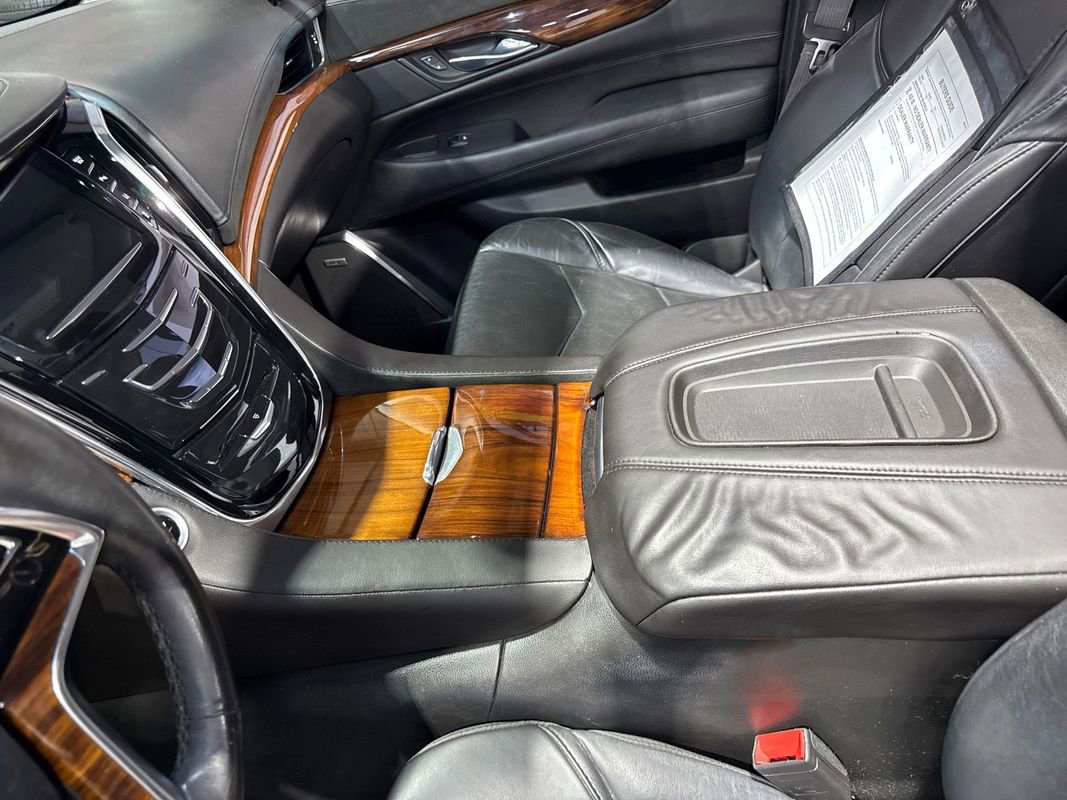 Used 2015 Cadillac Escalade Premium image 81