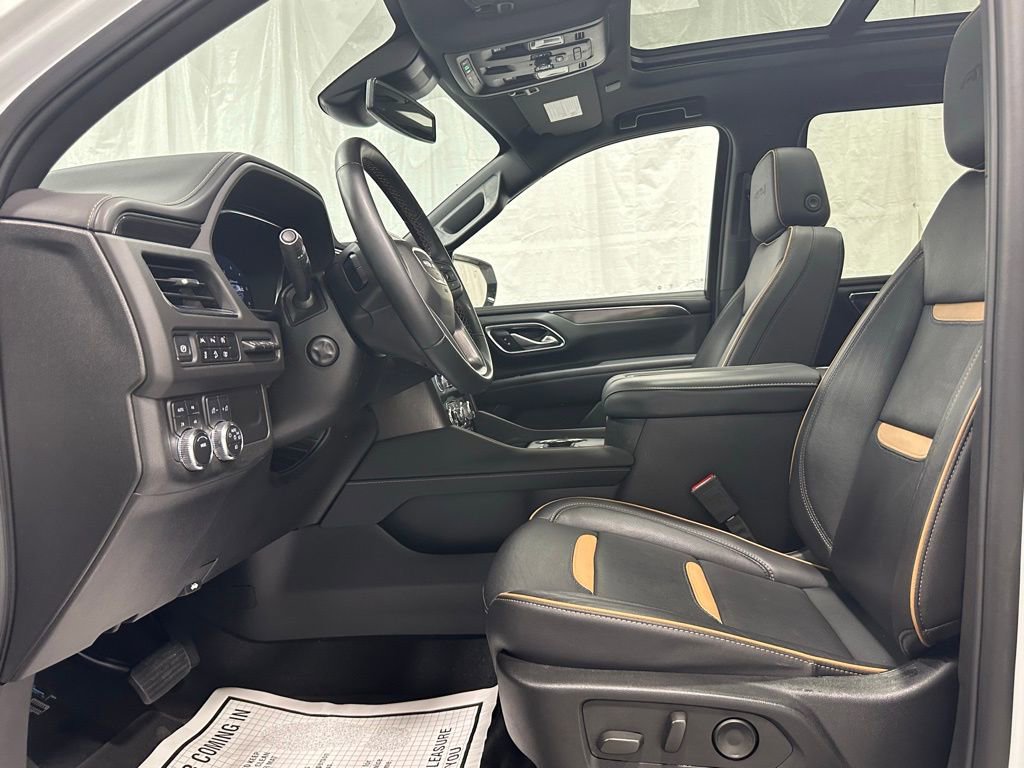 Used 2024 GMC Yukon AT4 w/ AT4 Premium Package image 14