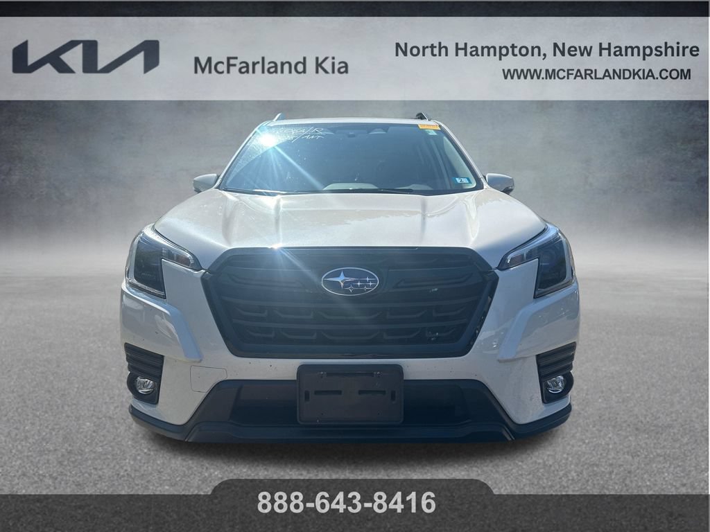 Used 2024 Subaru Forester Limited AWD/4WD image 9