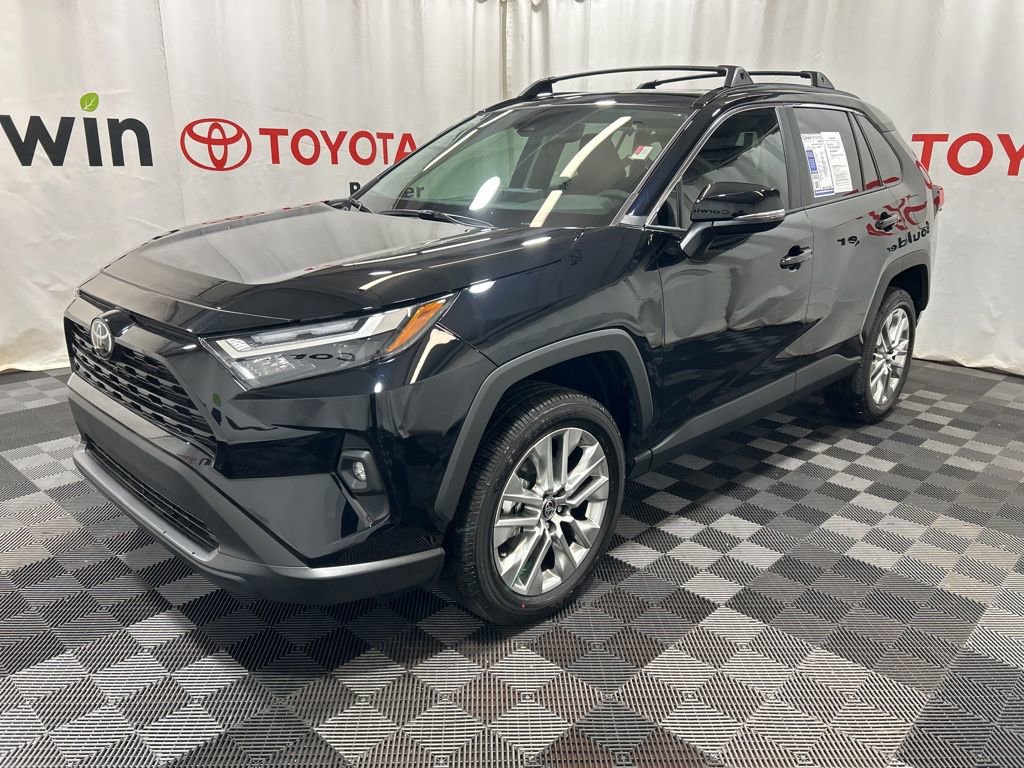Used 2025 Toyota RAV4 XLE Premium w/ Weather Package image 4