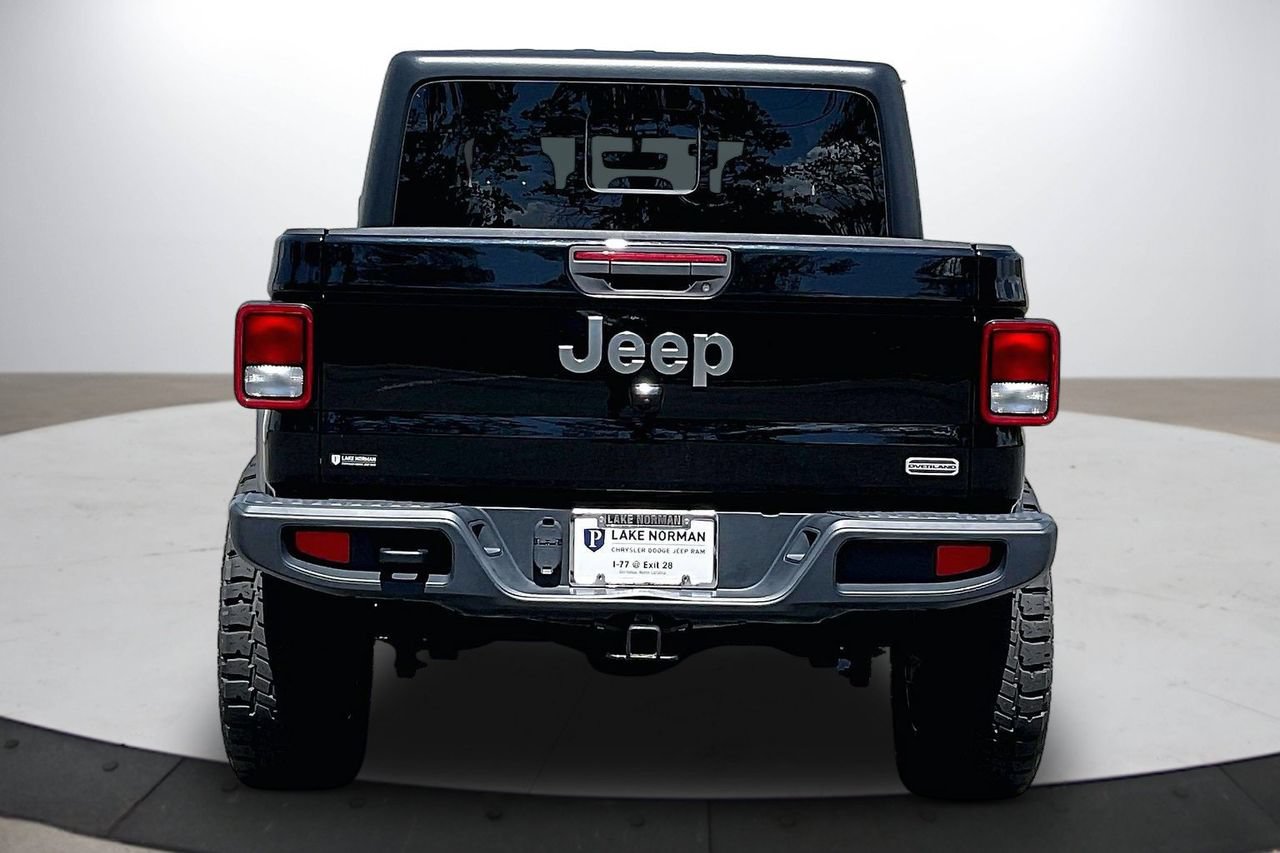Used 2023 Jeep Gladiator Overland AWD/4WD image 7