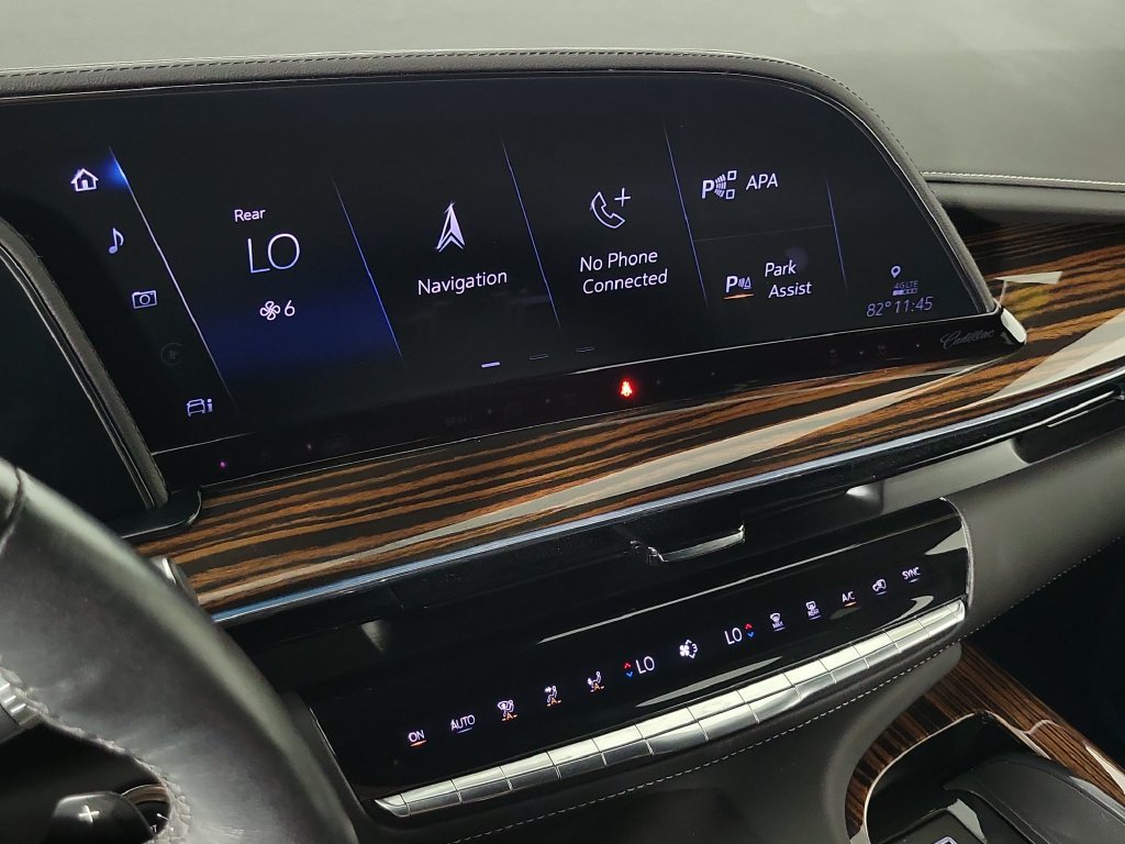 Used 2024 Cadillac Escalade ESV Premium Luxury RWD image 26