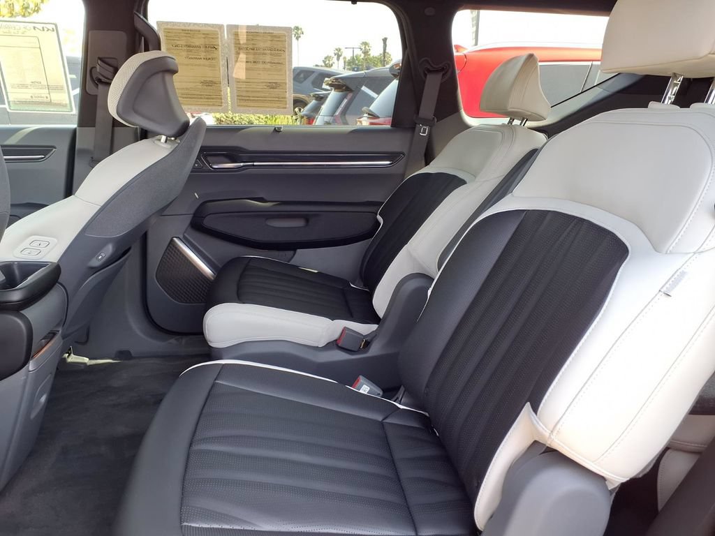 Used 2026 Kia EV9 GT-Line AWD/4WD image 10