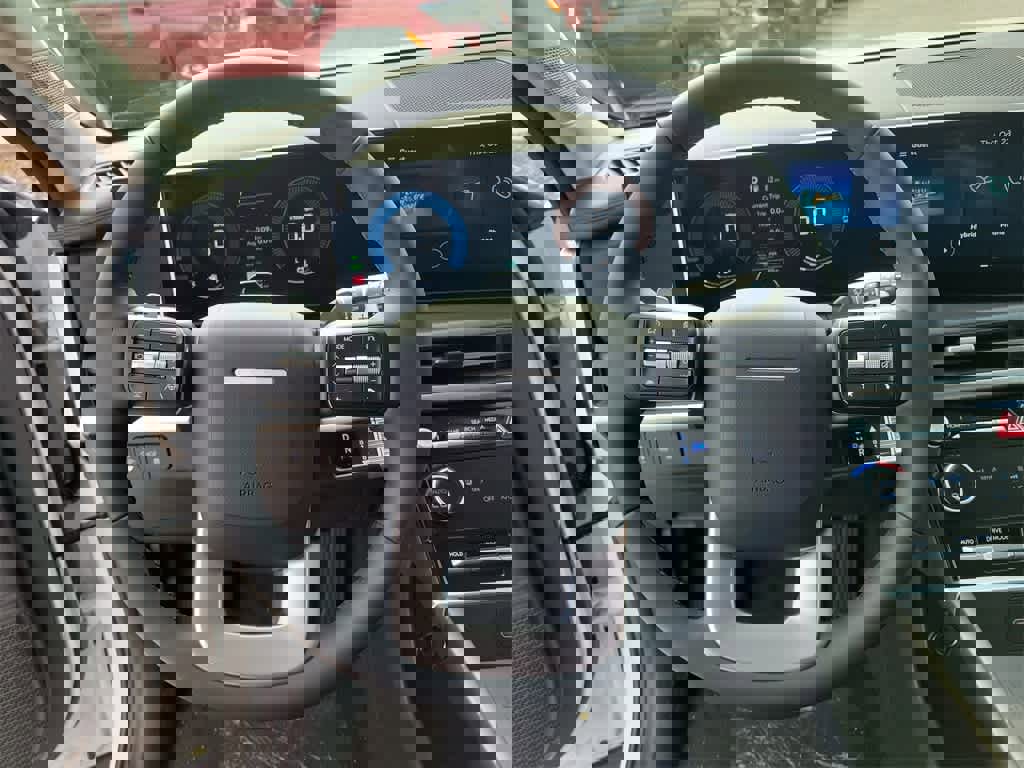 New 2026 Hyundai Santa Fe SEL image 25