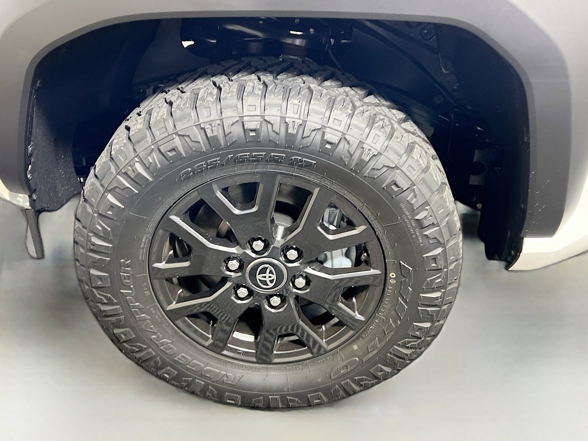 Used 2025 Toyota 4Runner SR5 image 13