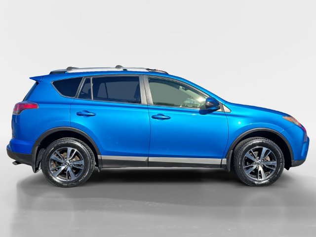 Used 2016 Toyota RAV4 XLE AWD/4WD image 19