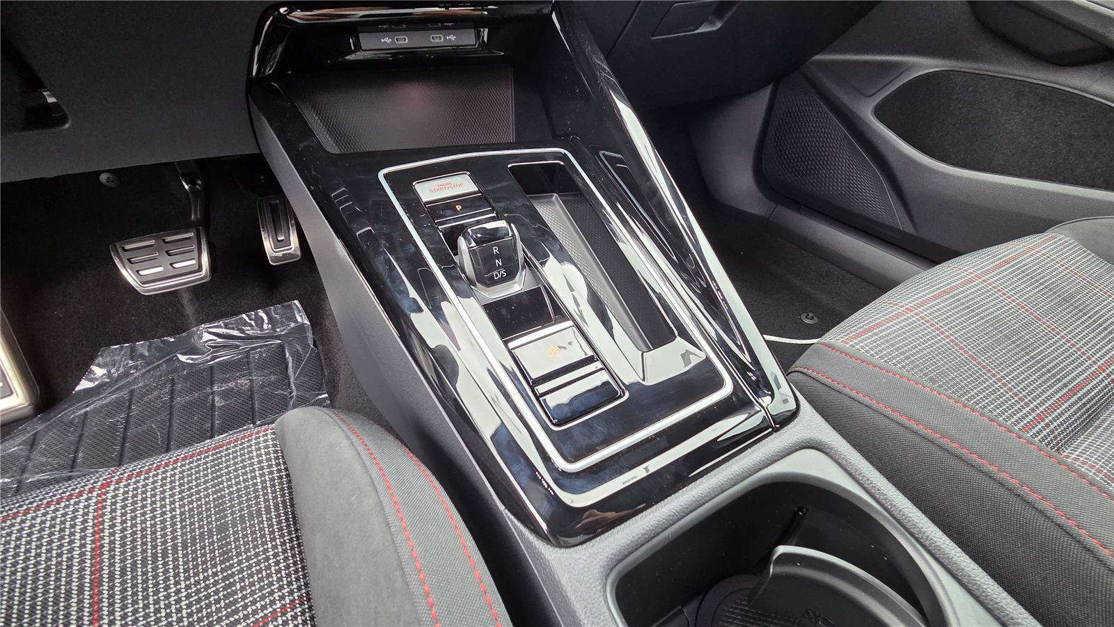 New 2026 Volkswagen GTI S FWD image 20