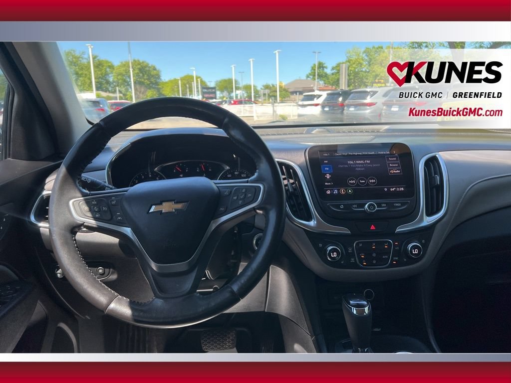 Used 2021 Chevrolet Equinox Premier AWD/4WD image 17
