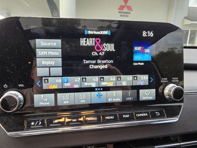 Used 2023 Mitsubishi Outlander SE image 5