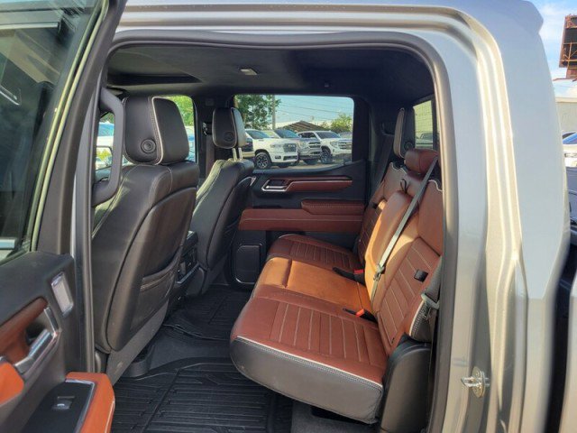Used 2024 GMC Sierra 1500 Denali Ultimate image 28