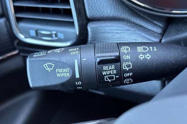 Used 2021 Jeep Grand Cherokee High Altitude AWD/4WD image 38