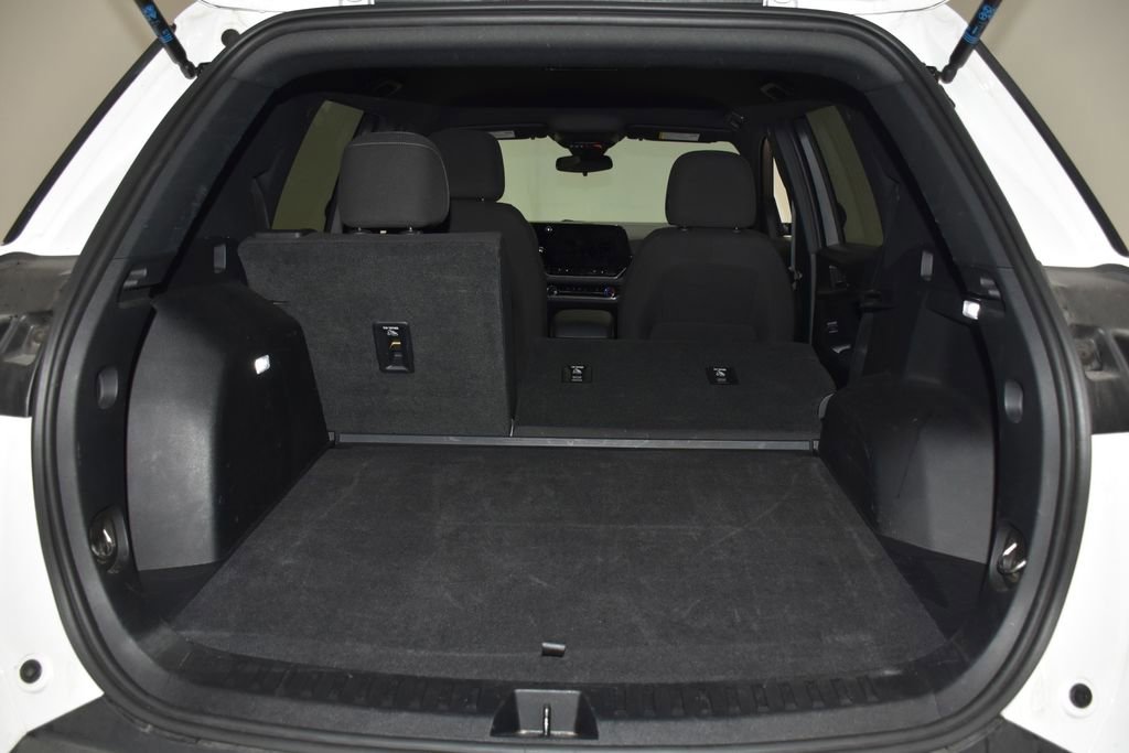 Used 2025 Chevrolet Equinox LT FWD image 27