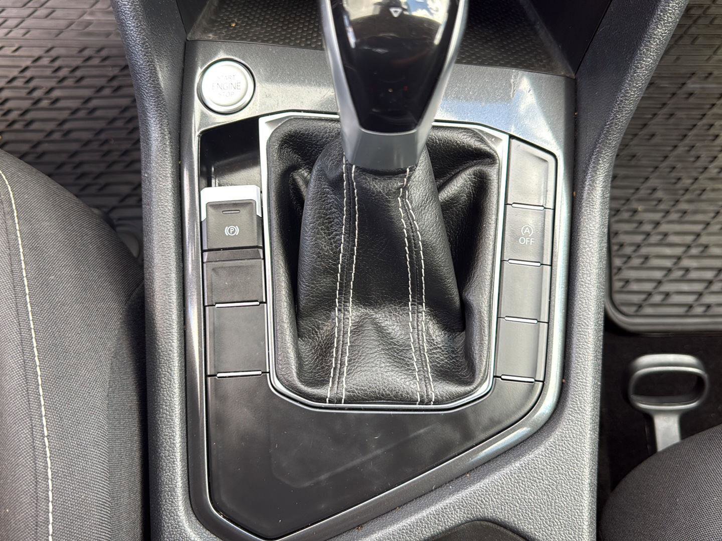 Used 2024 Volkswagen Tiguan S image 17