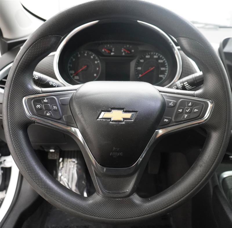 Used 2021 Chevrolet Malibu LT FWD image 12