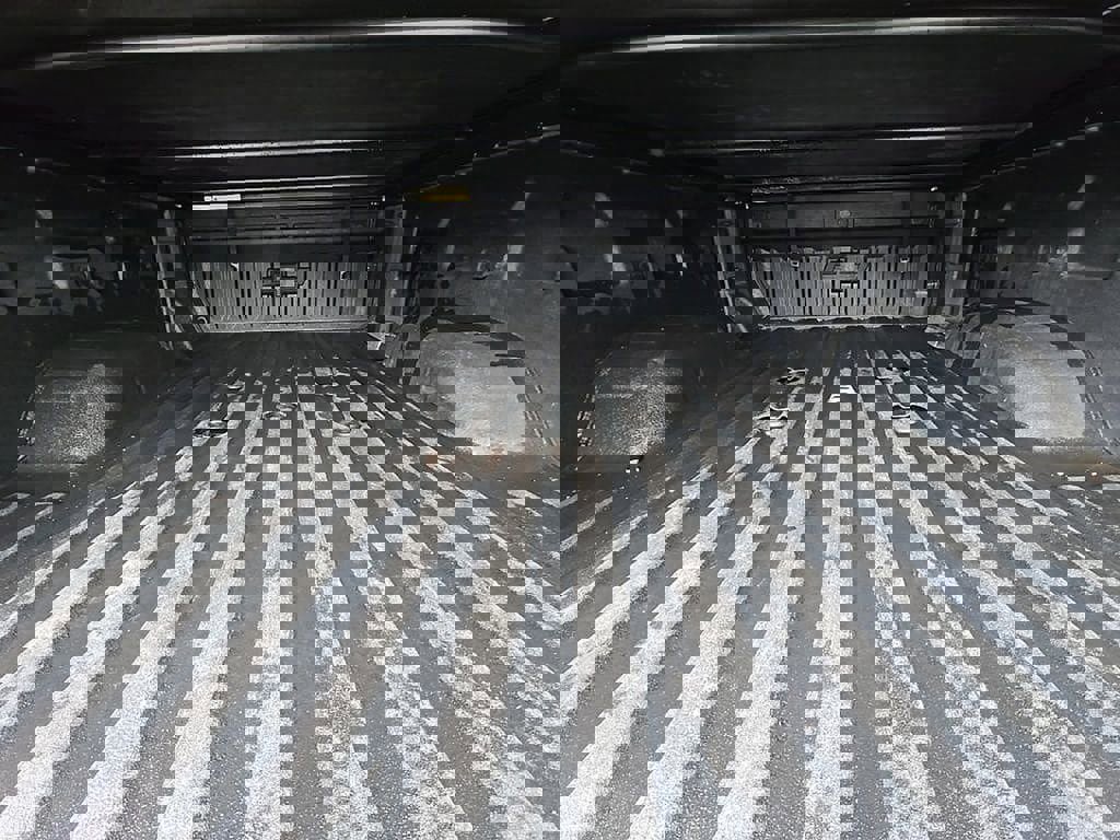 Used 2024 Chevrolet Silverado 2500 LT w/ Convenience Package image 75