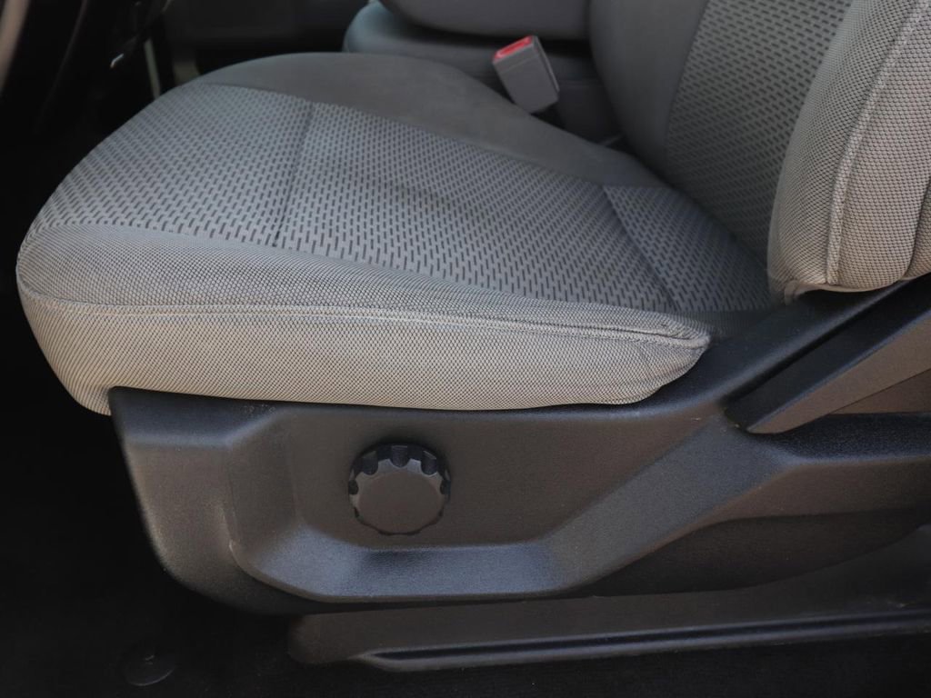 Certified 2018 Ford F150 XLT RWD image 17