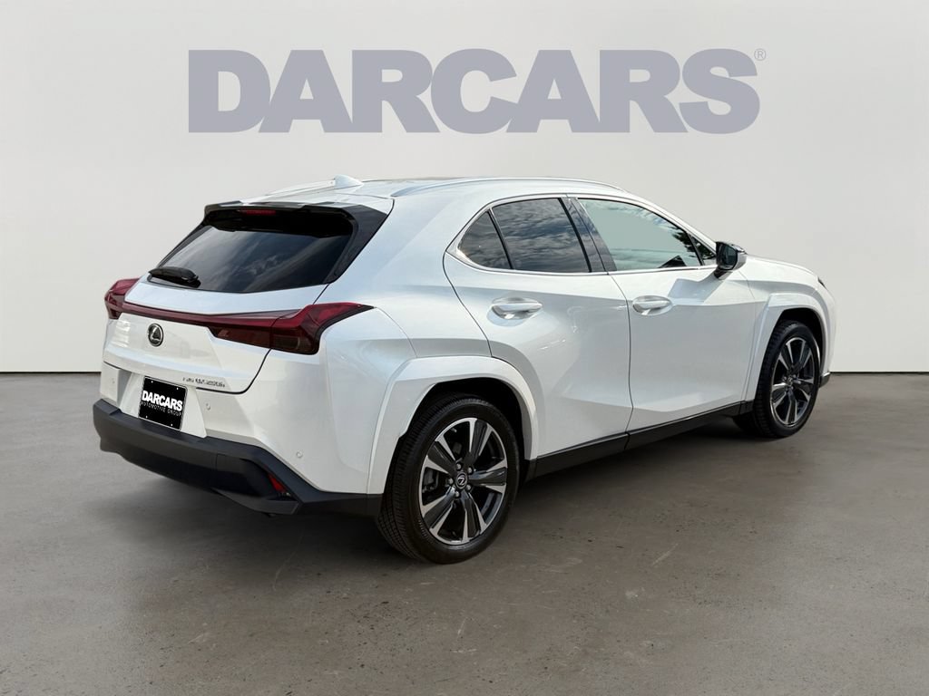 Used 2024 Lexus UX 250h AWD w/ Premium Package image 7