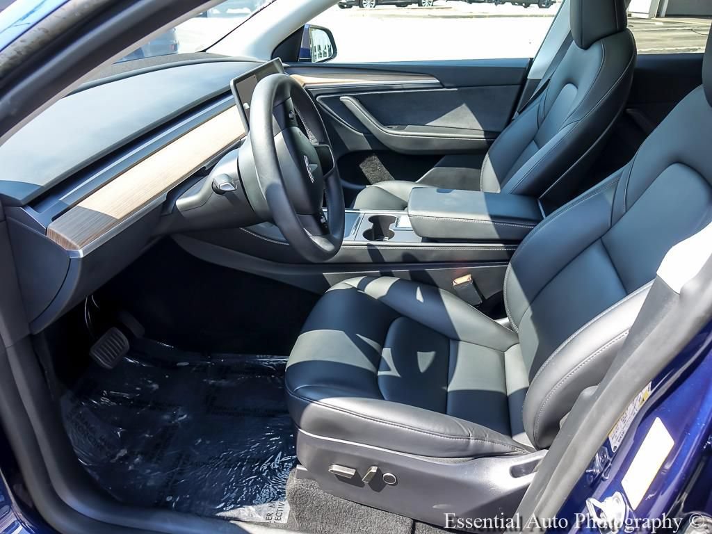 Used 2024 Tesla Model Y Long Range AWD/4WD image 10