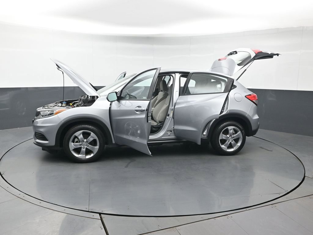 Certified 2022 Honda HR-V LX image 44