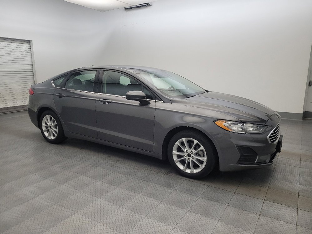 Used 2019 Ford Fusion SE FWD image 11