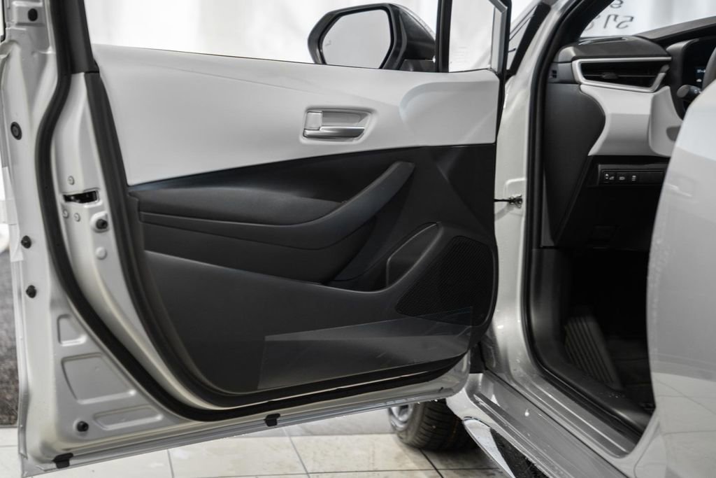 New 2026 Toyota Corolla SE image 35