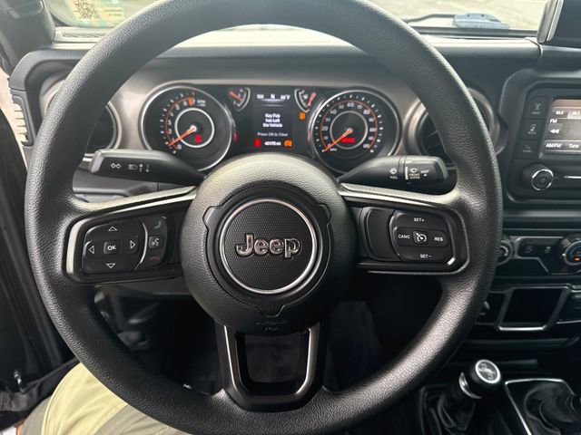 Used 2019 Jeep Wrangler Sport image 19