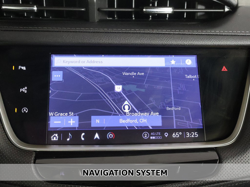 Used 2023 Cadillac XT5 Sportv w/ Technology Package AWD/4WD image 4